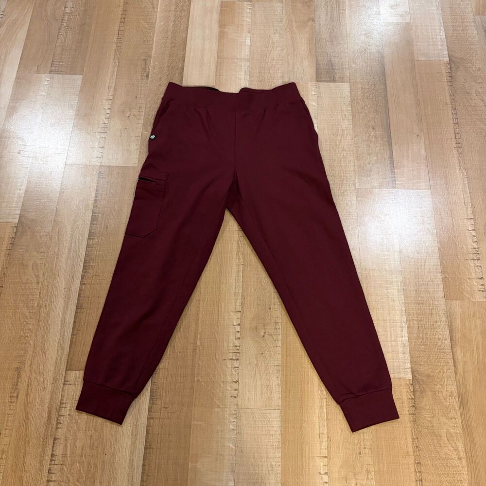 Jaanuu Rubi Ultrasoft Scrub Joggers Petite M Burgundy NWT Women's Slim Cargo